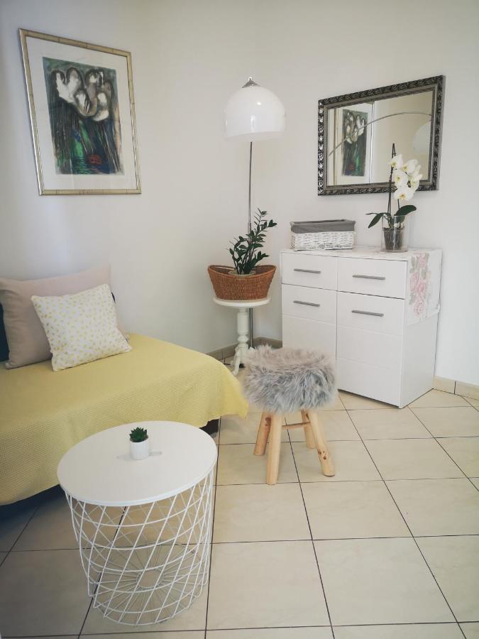 Apartments Prosperina Hvar Хвар Экстерьер фото